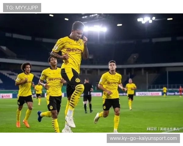 多特雷纳突破之后妙传中路成功破门：战术解码与场景化体验